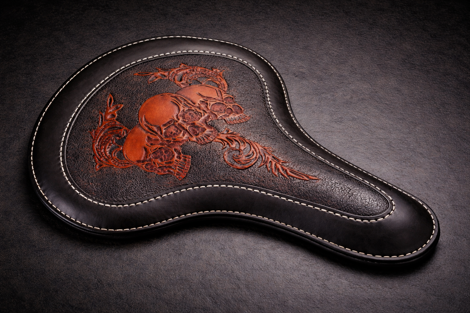 Detailed skull and flame leather seat (1)